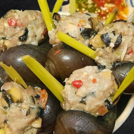 Apple Snails Stuffed with Pork and Steamed with Lemongrass