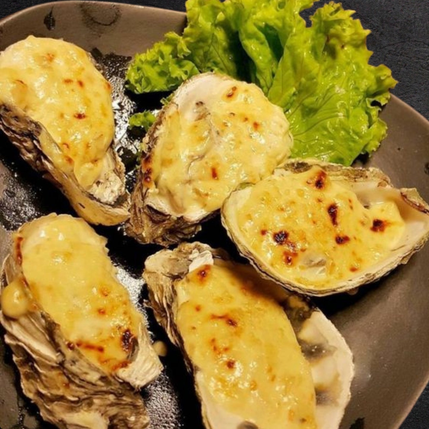 Oyster Grilled with Cheese (1 piece)