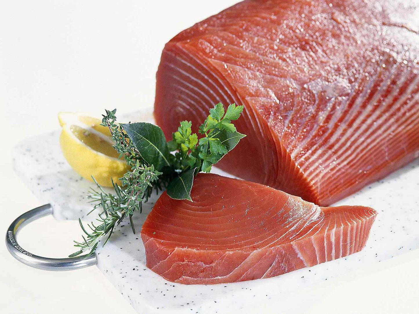 Fresh Whole Tuna Fish ~1.3kg (1 fish)