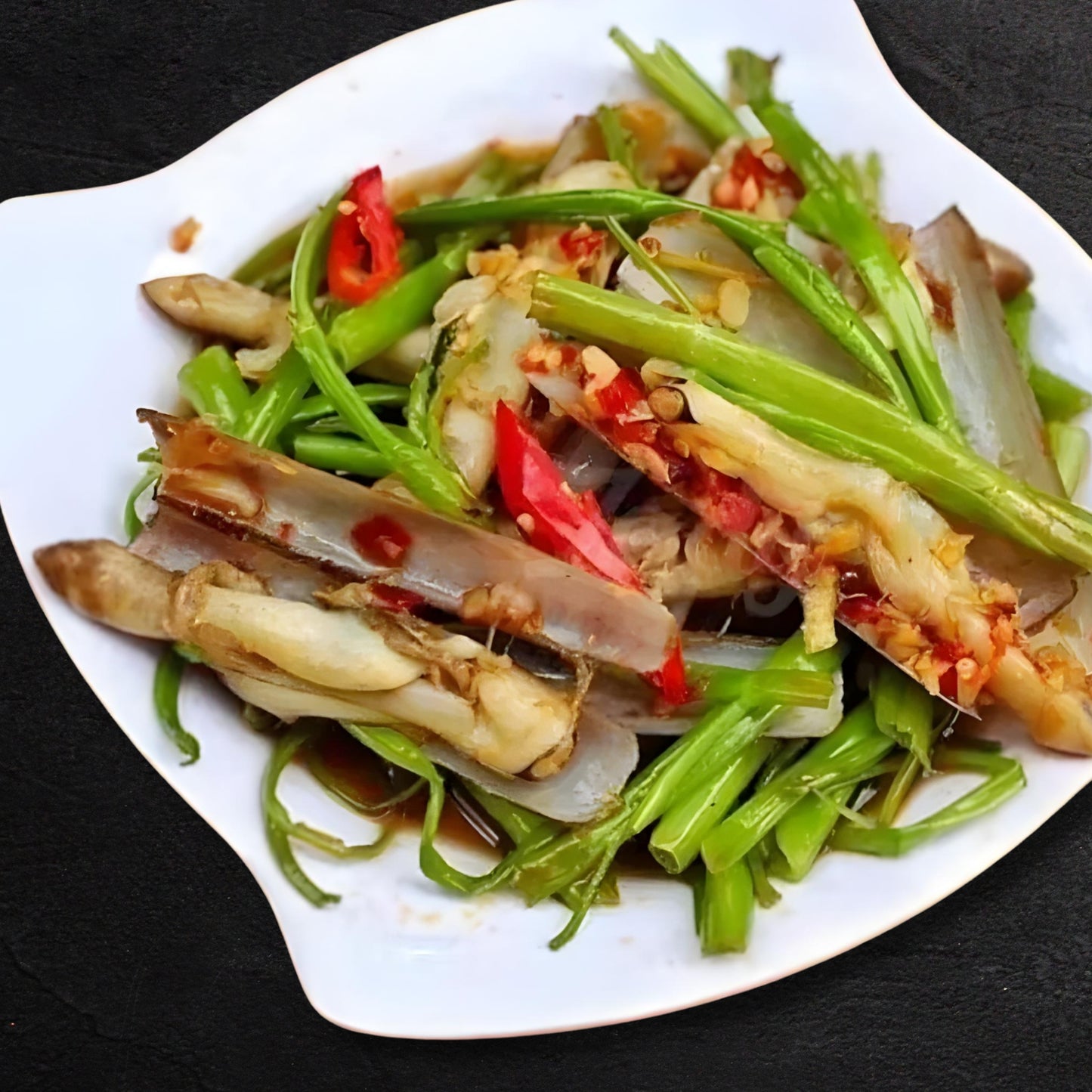 Razor Clams Stir-fried with Satay